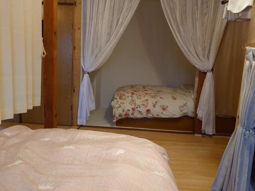 Otaru Guest House Tarune Bagian luar foto