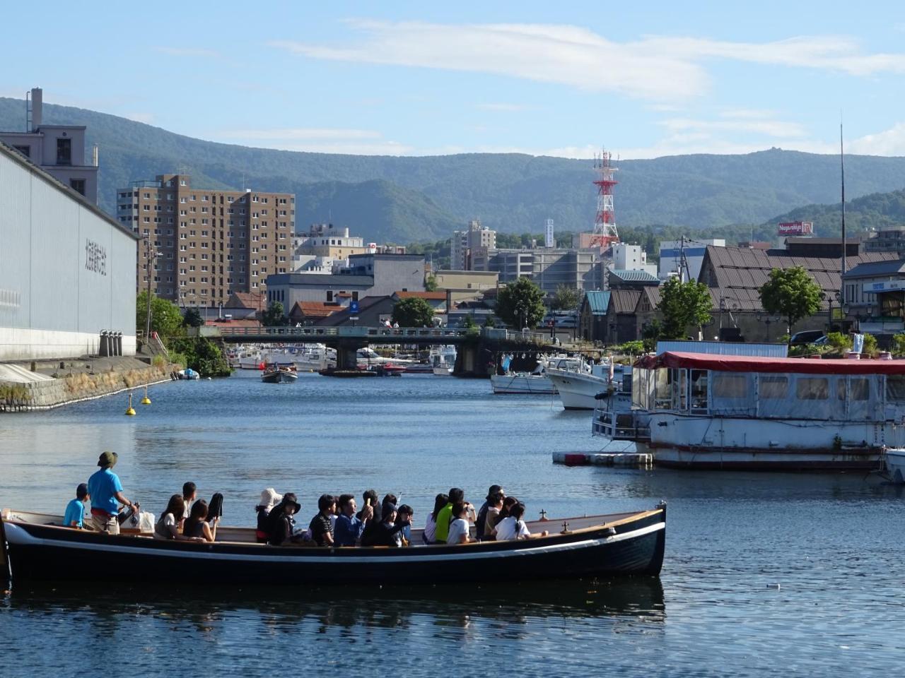 Otaru Guest House Tarune Bagian luar foto
