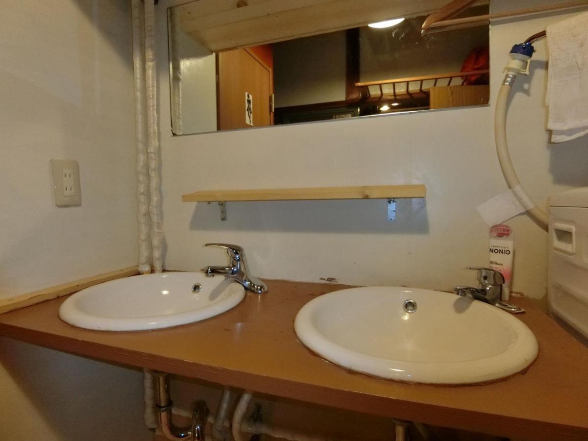 Otaru Guest House Tarune Bagian luar foto